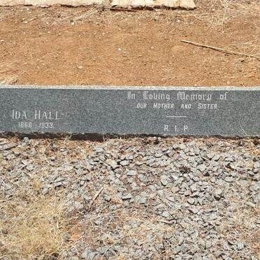 HALL Ida 1868-1933 :: VILLET Nora 1898-1966