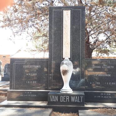 WALT Louis Stephanus, van der 1893-1976 &amp; Johanna Elizabeth LABUSCHAGNE 1891-1976