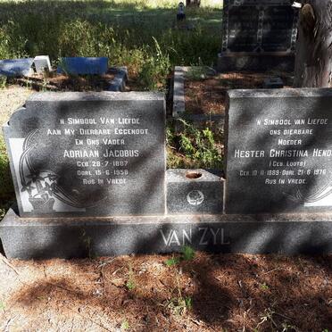 ZYL Adriaan Jacobus, van 1887-1958 &amp; Hester Christina Hendrika LOOTS 1889-1976