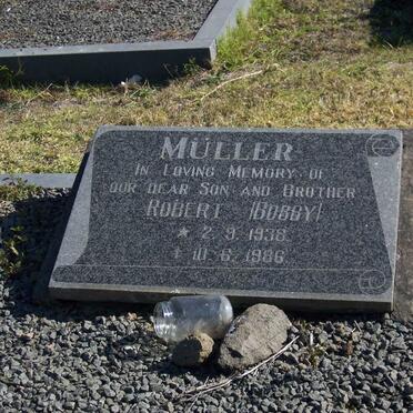 MULLER Robert 1938-1986