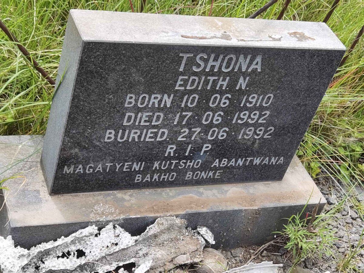 TSHONA Edith N. 1910-1992
