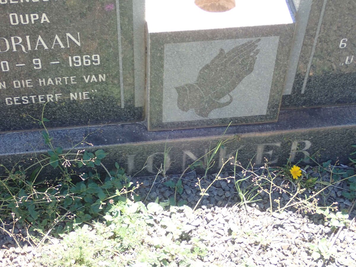 JONKER Jacobus Adriaan 1906-1969 &amp; Adina Gezina 1911-1994