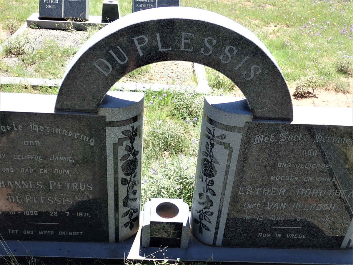 PLESSIS Johannes Petrus, du 1898-1971 &amp; Esther Dorothea VAN HEERDEN 1899-1992