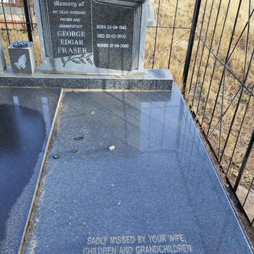 FRASER George Edgar 1942-2000 &amp; Nombuyiselo Buyi Buyi Adelaide 1944-2009 