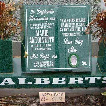 ALBERTS Marie Antoinette 1950-2003