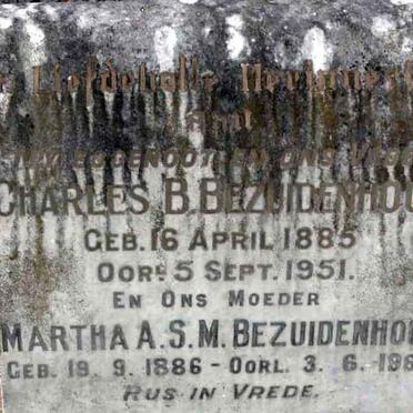 BEZUIDENHOUT Charles B. 1885-1951 &amp; Martha A.S.M. 1886-1967