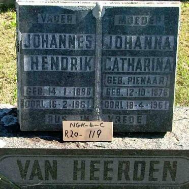 HEERDEN Johannes Hendrik, van 1888-1961 &amp; Johanna Catharina PIENAAR 1876-1961