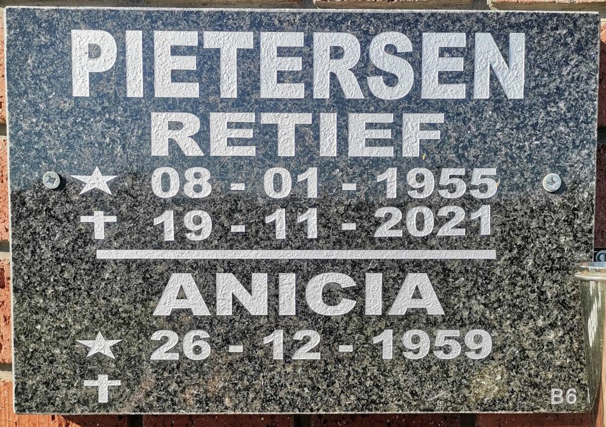 PIETERSEN Retief 1955-2021 &amp; Anicia 1959-