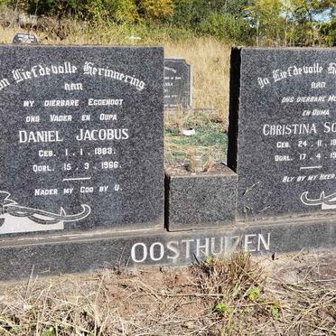 OOSTHUIZEN Daniel Jacobus 1883-1966 &amp; Christina Sophia 1882-1980