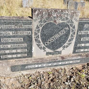 OOSTHUIZEN Petrus Wilhelmus 1892-1968 &amp; Gertruida Magrietha ANNANDALE 1902-1966