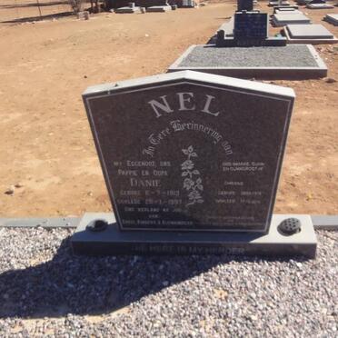 NEL Danie 1913-1997 &amp; Chrissie 1916-20??