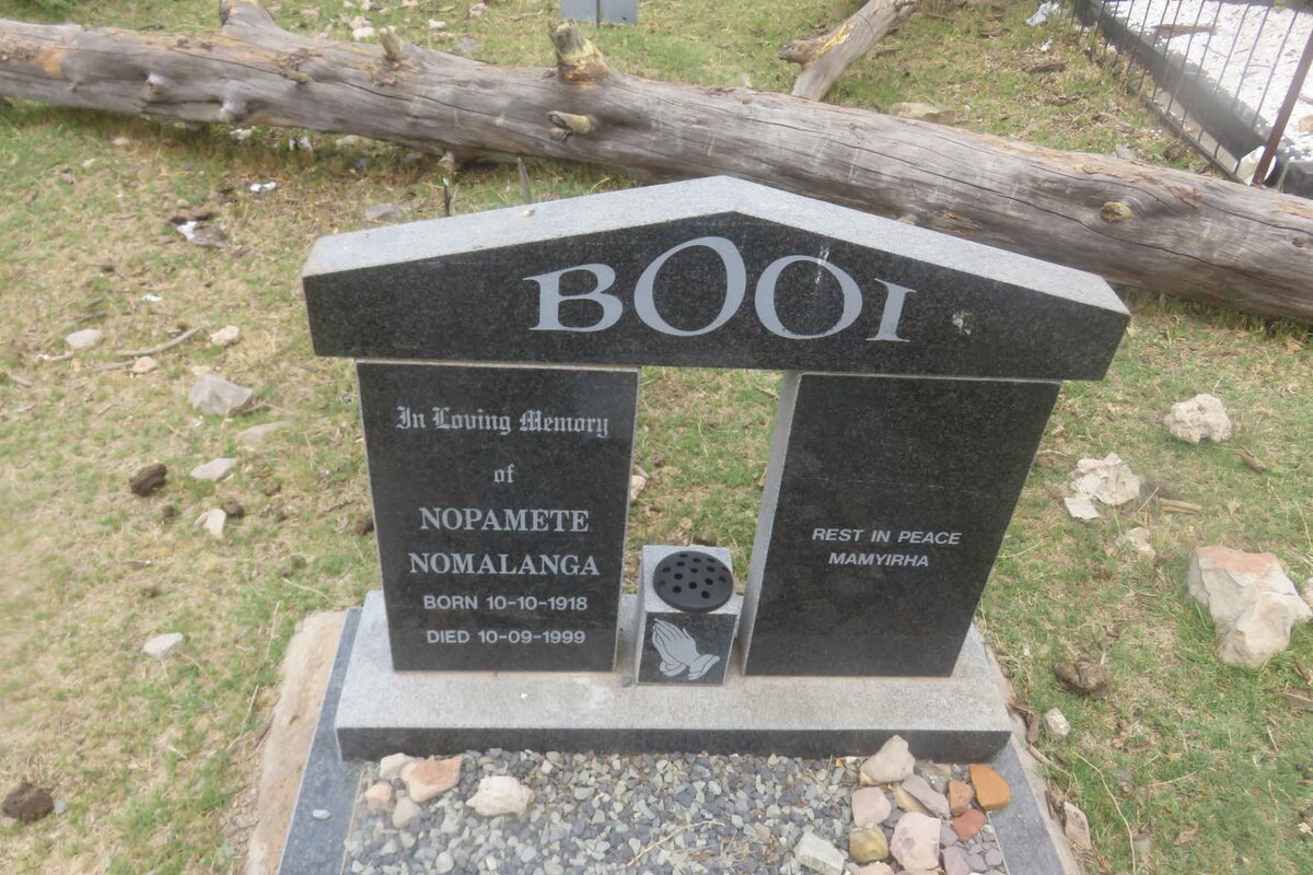 BOOI Nopamete Nomalanga 1918-1999