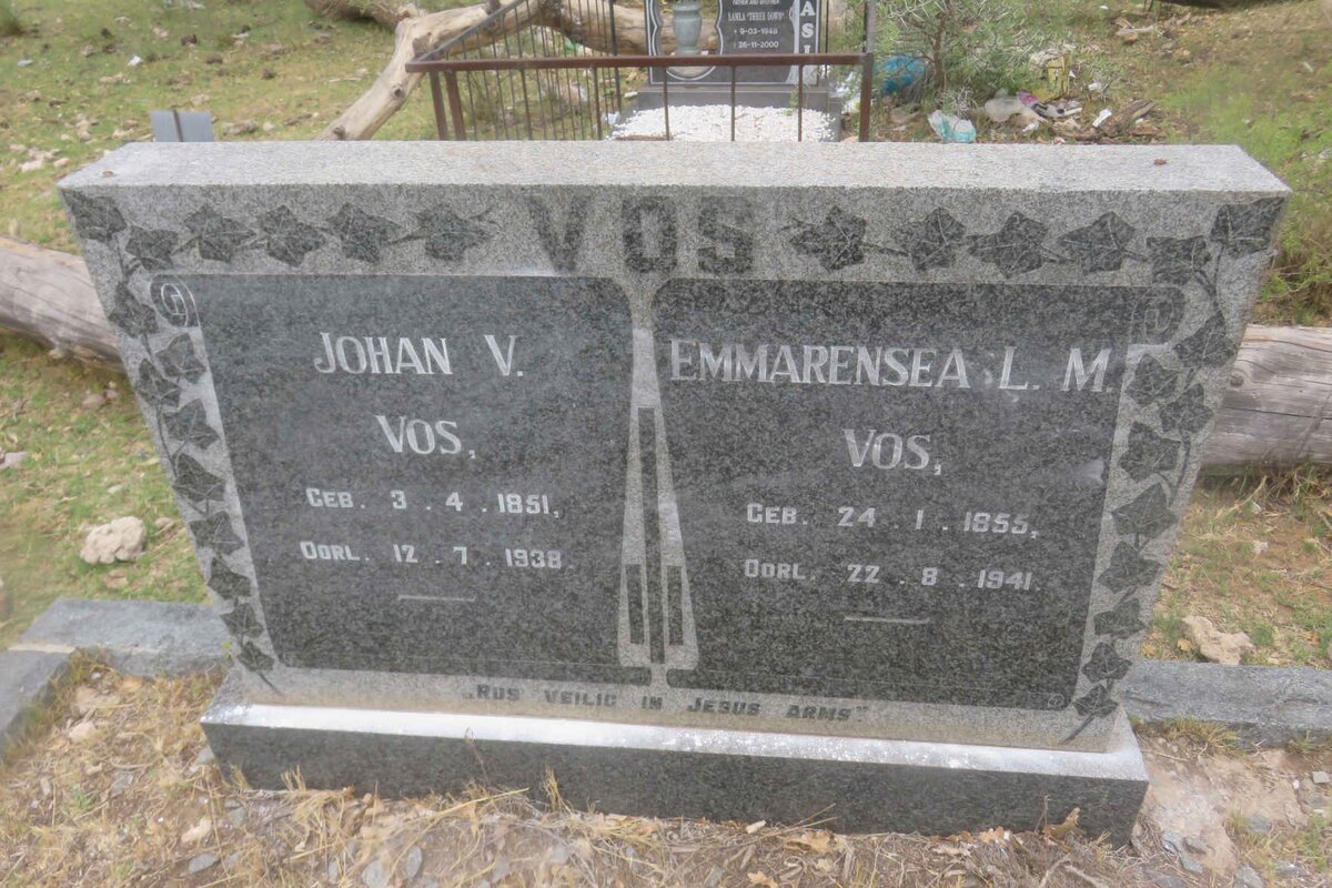 VOS Johan V. 1851-1938 &amp; Emmarensea L.M. 1855-1941