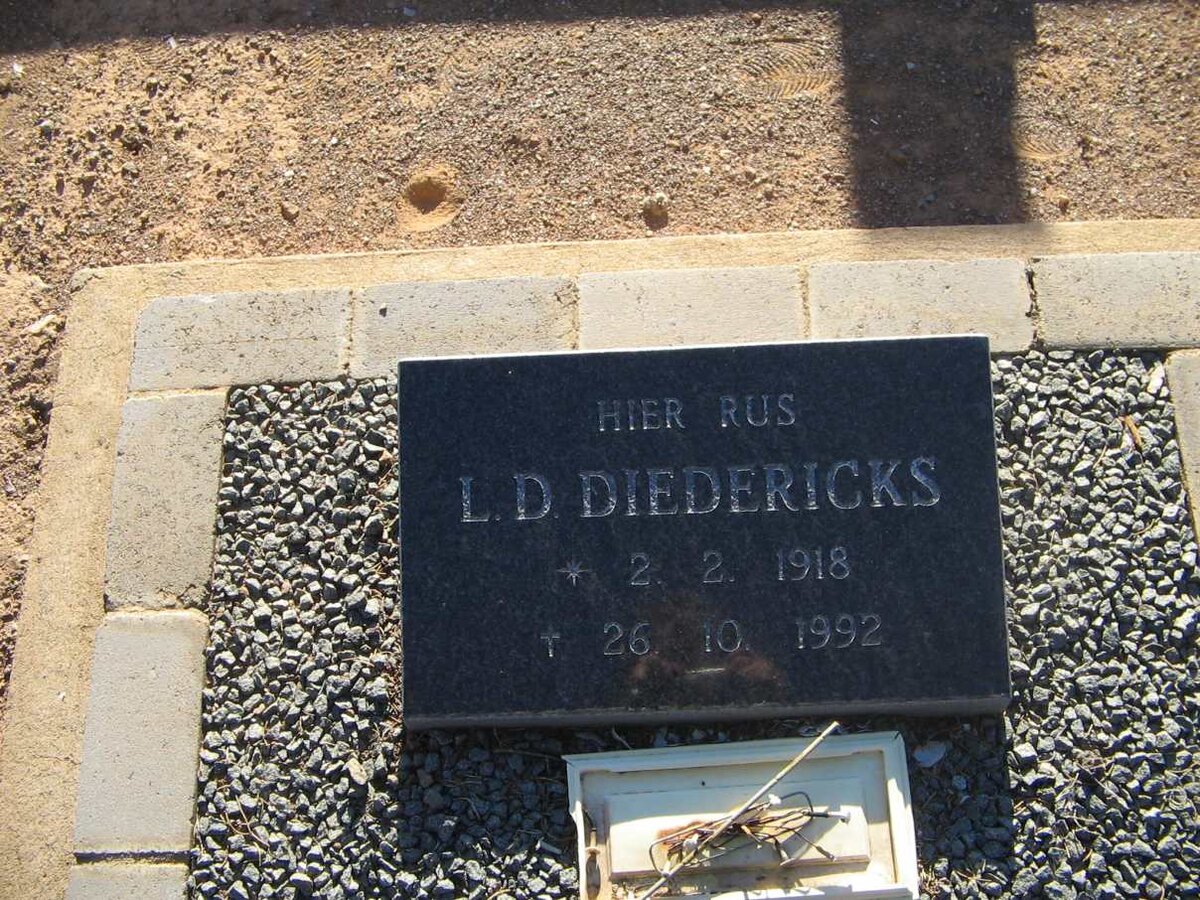 DIEDERICKS L.D. 1918-1992