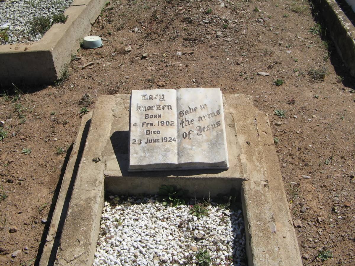 KNOEZEN Mary 1902-1924