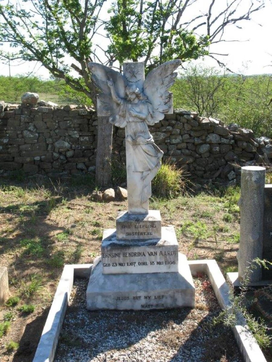 AARDT Ernsine Hendrina, van 1907-1956