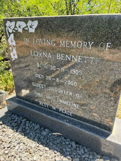 BENNETTE Lorna 1909-2000
