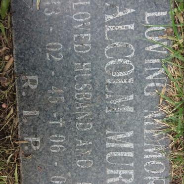 MURRAY Malcolm 1945-2004