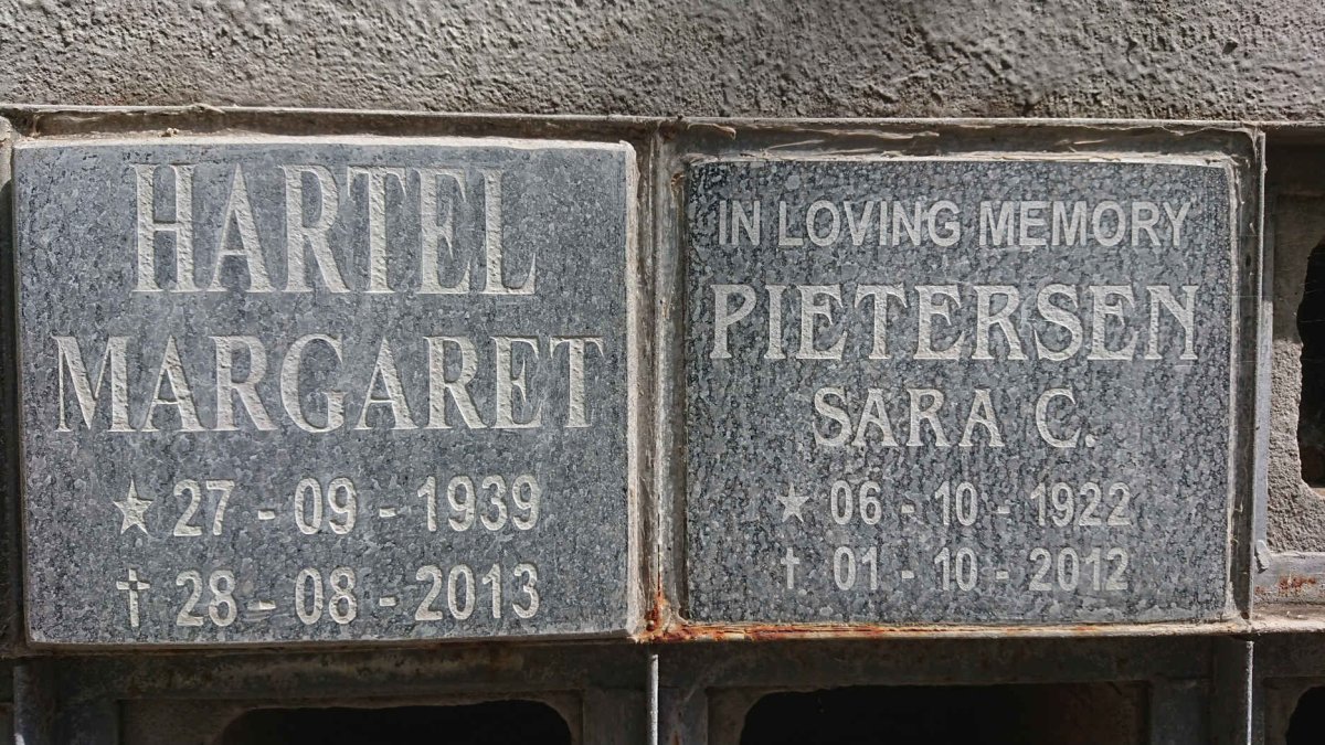 HARTEL Margaret 1939-2013 :: PIETERSEN Sara C. 1922-2012