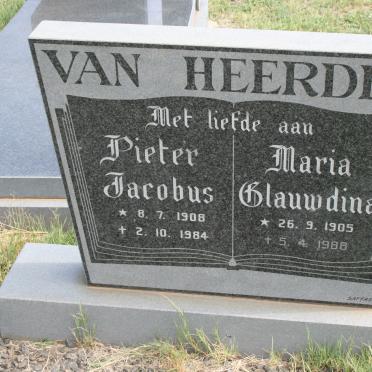 HEERDEN Pieter Jacobus, van 1908-1984 &amp; Maria Glauwdina 1905-1988