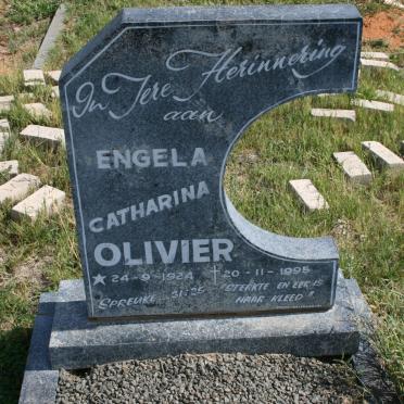 OLIVIER Engela Catharina 1924-1995