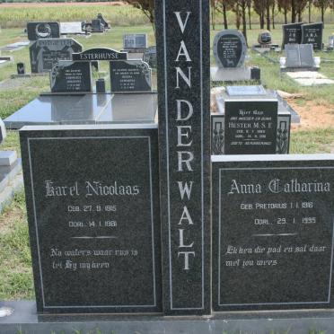 WALT Karel Nicolaas, van der 1915-1981 &amp; Anna Catharina PRETORIUS 1916-1995