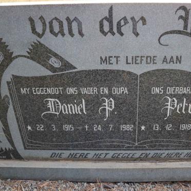 WALT Daniel P., van der 1915-1982 &amp; Petronella J. 1918-2013