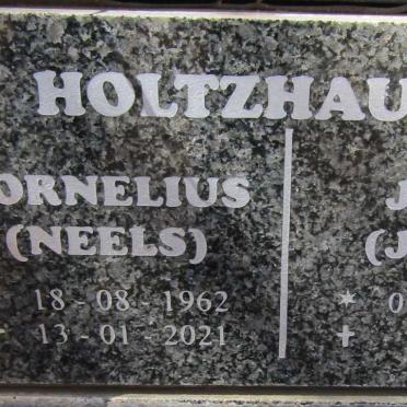 HOLTZHAUSEN Cornelius 1962-2021 &amp; Judith 1961-