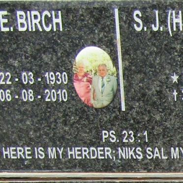 BIRCH O.E. 1930-2010 & S.J. 1939-2010