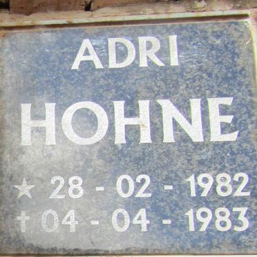 HOHNE Adri 1982-1983