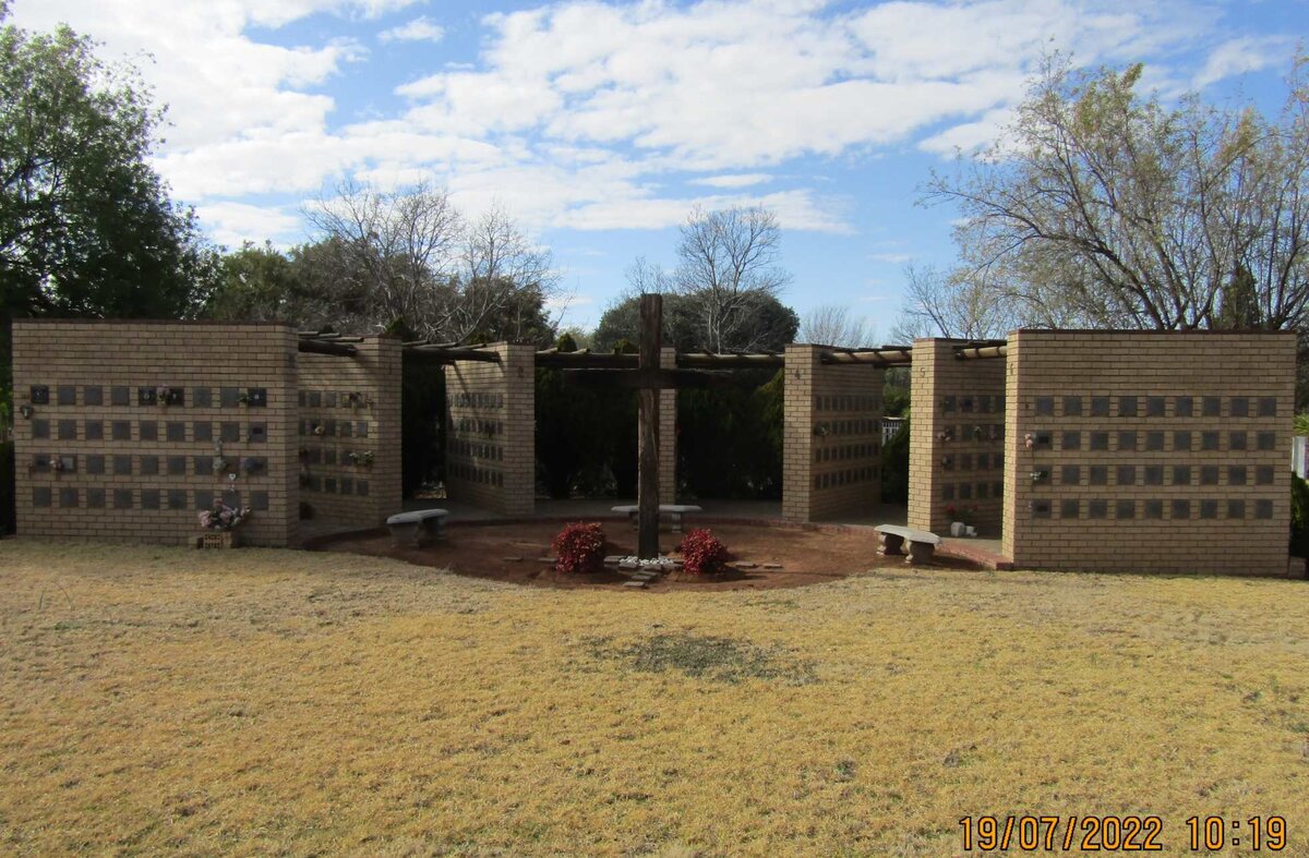 2. Overview / Oorsig