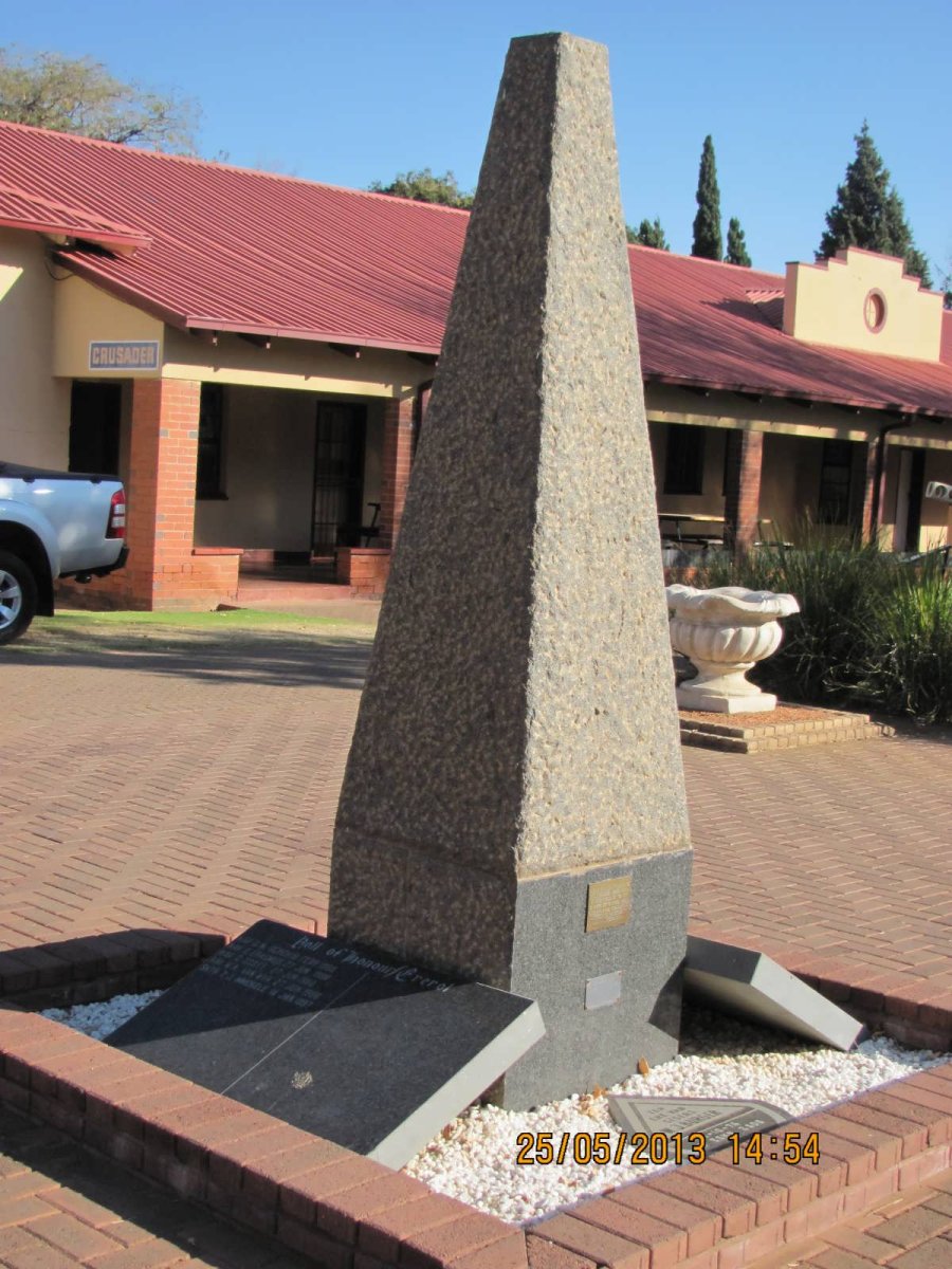 1. Overview on the Roll of Honour Monument