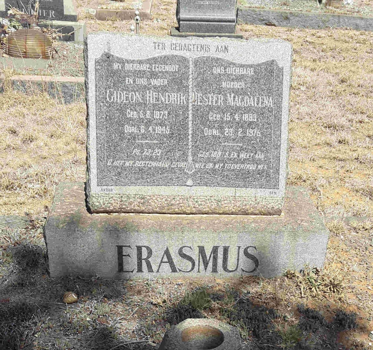 ERASMUS Gideon Hendrik 1873-1945 &amp; Hester Magdalena 1883-1976