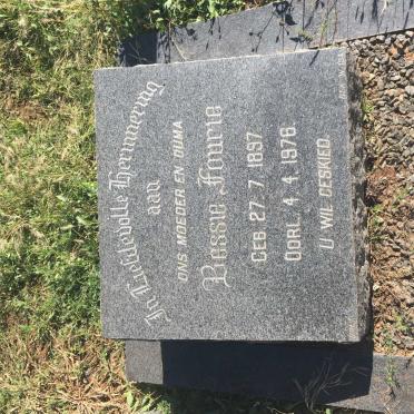 FOURIE Bessie 1897-1976