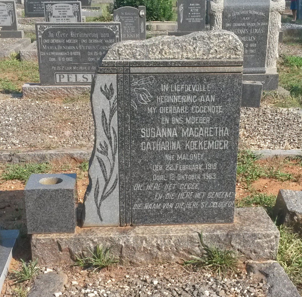 KOEKEMOER Susanna Magaretha Catharina nee MALONEY 1918-1963