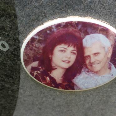 LEAN Albert William 1956- &amp; Anna Magdalena 1968-2006