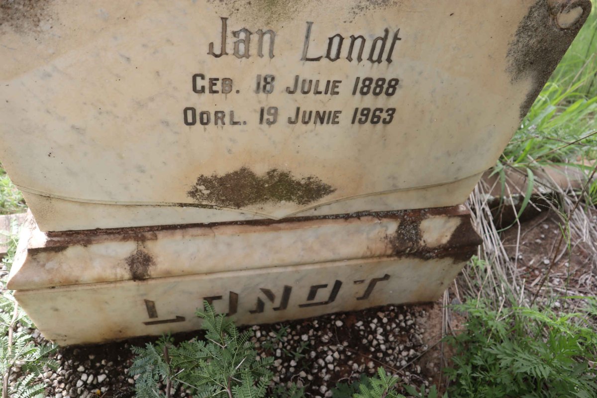 LONDT Jan 1888-1963 &amp; Jacoba Hermina NIENABER 1890-1939