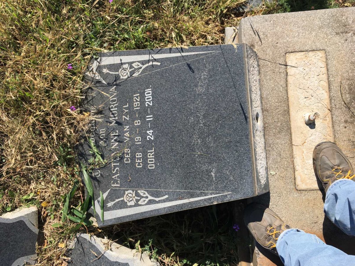 MILO Hercules, de 1905-1966 &amp; Eastlynne Morova VAN ZYL 1921-2001