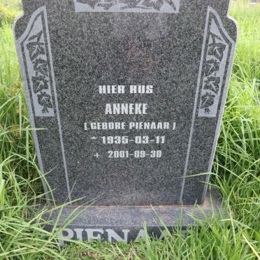 PIENAAR Anneke 1935-2001