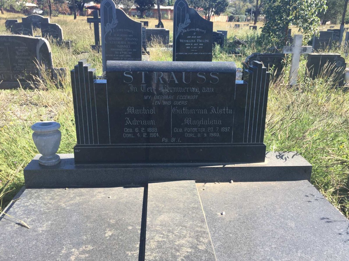 STRAUSS Machiel Adriaan 1888-1964 &amp; Catharina Aletta Magdalena POTGIETER 1897-1980