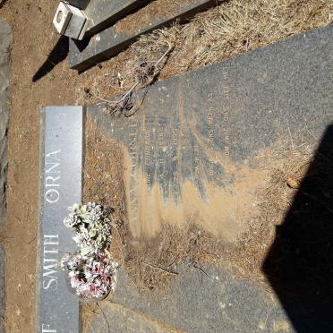 SMITH Cornelius Michael 1934- &amp; Anna Cornelia CONRADIE 1936-1995