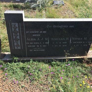 VERSFELD Adriaan H. 1898-1976 &amp; Alida A.J.M. VAN RENEN 1901-1967