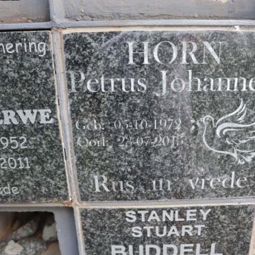 HORN Petrus Johannes 1972-2015