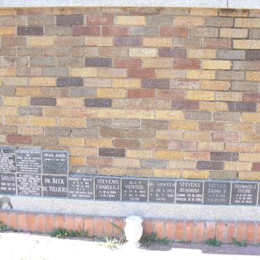 22. Gedenkmuur / Memorial wall _22