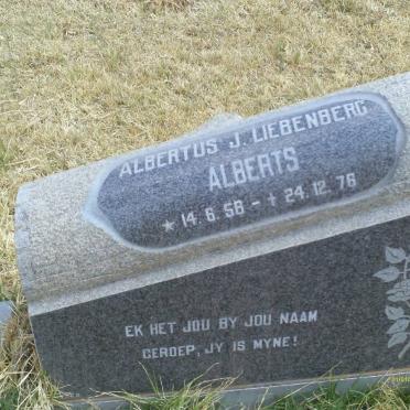 A - Surnames :: Vanne - A