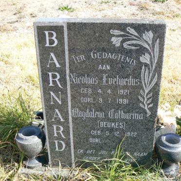 BARNARD Nicolaas Evehardus 1921-1991 &amp; Magdalena Catharina BEUKES 1922-