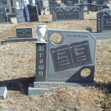 BROWN James Aubrey 1933-1989 &amp; Dalean Rhoda 1938-1985