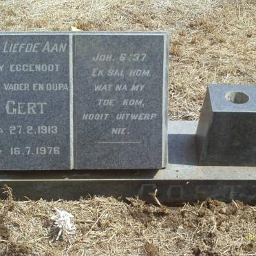 COETZER Gert 1913-1976 &amp; Martha S.M. NIEUWENHUIZEN 1921-        