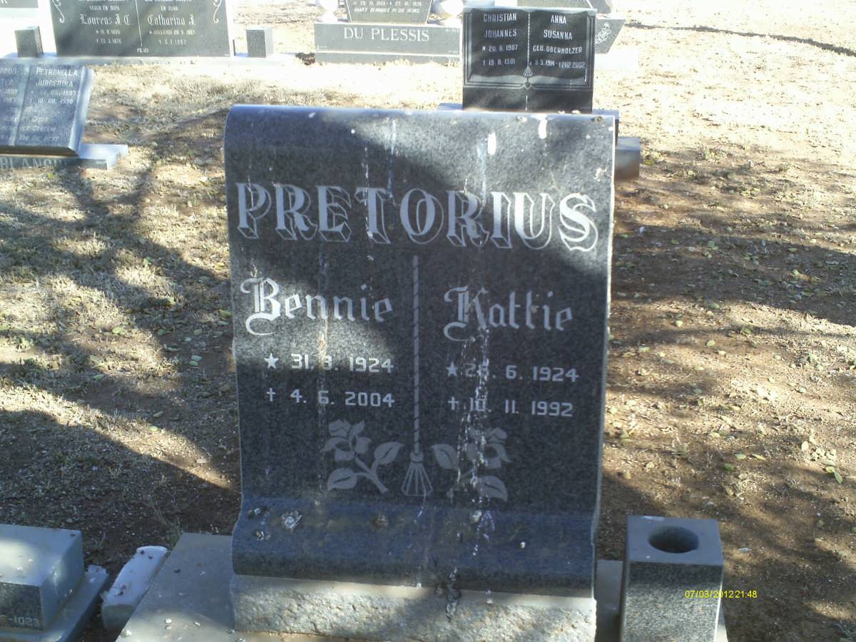 PRETORIUS Bennie 1924-2004 &amp; Kattie 1924-1992