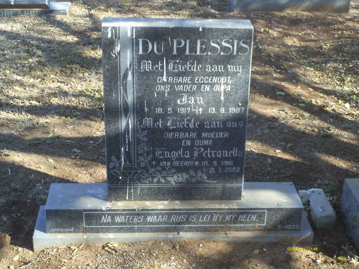 PLESSIS Jan, du 1917-1987 &amp; Engela Petronella nee VAN HEERDEN 1916-2002